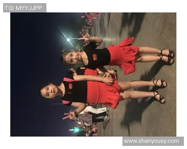 与杨伟深度对话探讨他的篮球生涯与成长历程