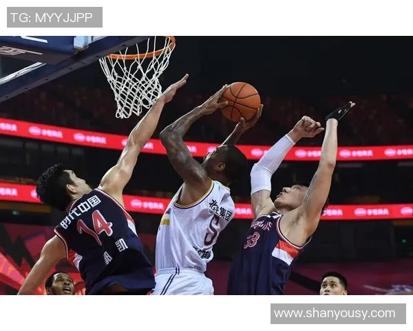 北京篮球队盯防战术解析及其在比赛中的应用与影响