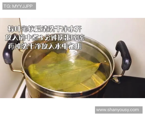 外国足球明星体验传统文化品尝粽子感受端午节的魅力与美味 外国足球明星体验传统文化品尝粽子感受端午节的魅力与美味